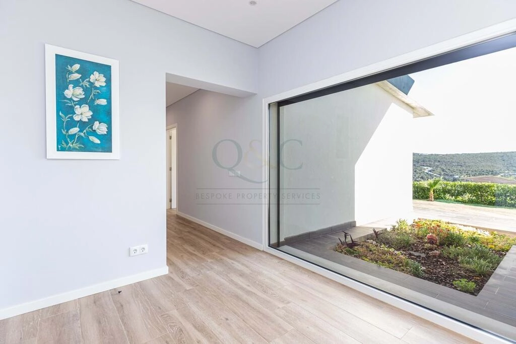 Villa com 4 quartos à venda em Querença Villa com 4 quartos à venda em Querença