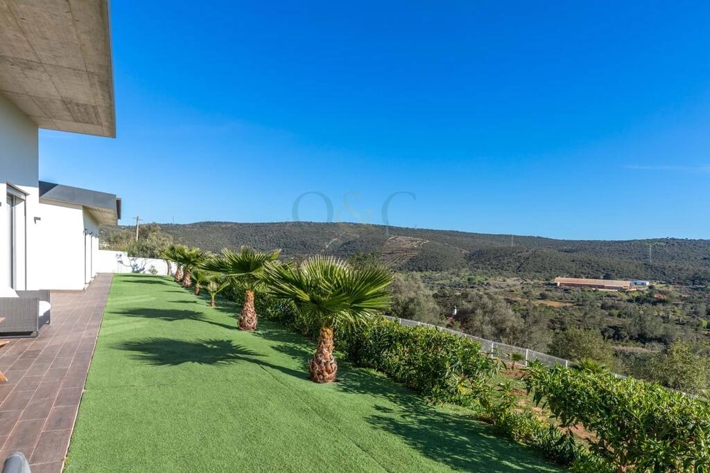 Villa com 4 quartos à venda em Querença Villa com 4 quartos à venda em Querença
