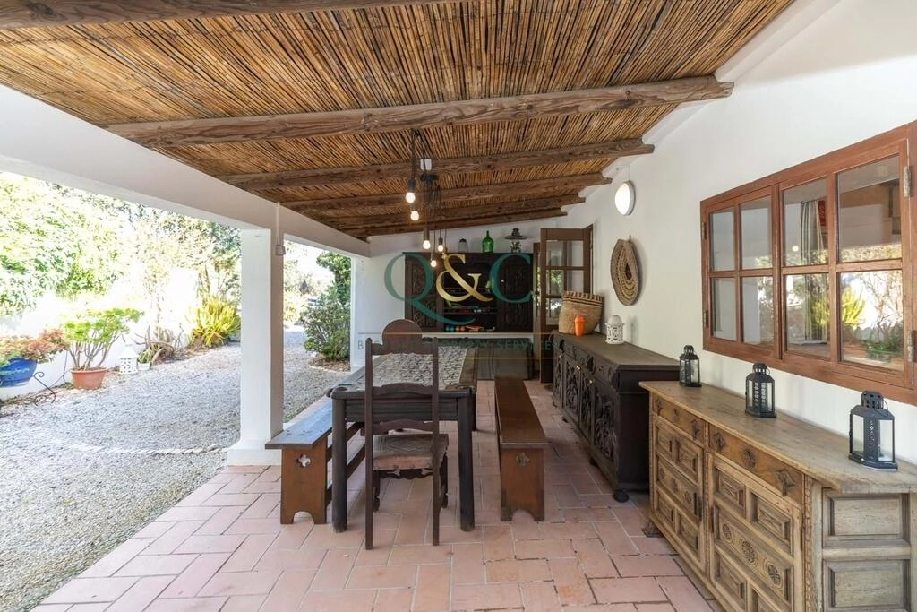 5 Bedroom Villa For Sale in São Brás de Alportel 5 Bedroom Villa For Sale in São Brás de Alportel