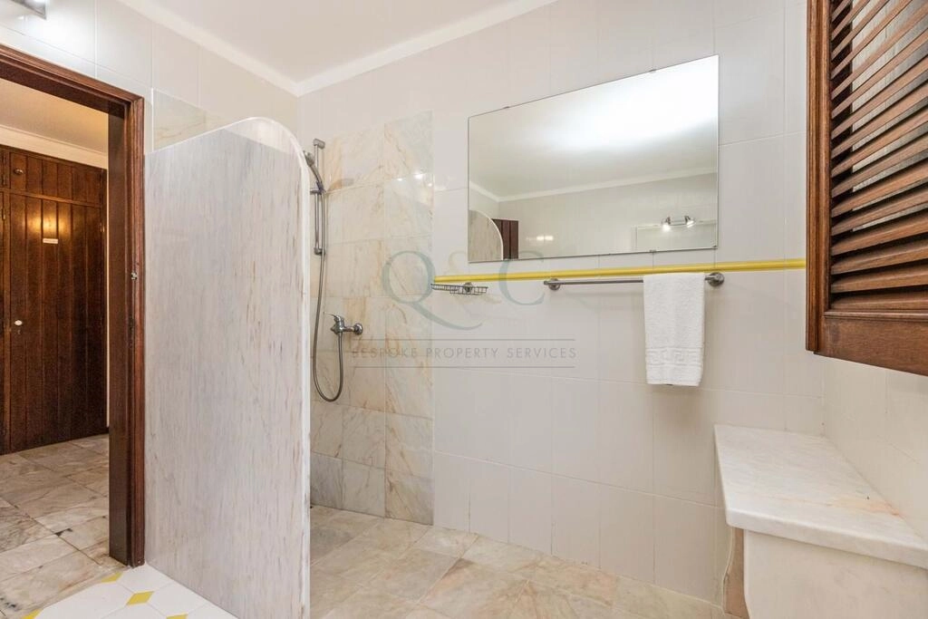 5 Bedroom Villa For Sale in São Brás de Alportel 5 Bedroom Villa For Sale in São Brás de Alportel
