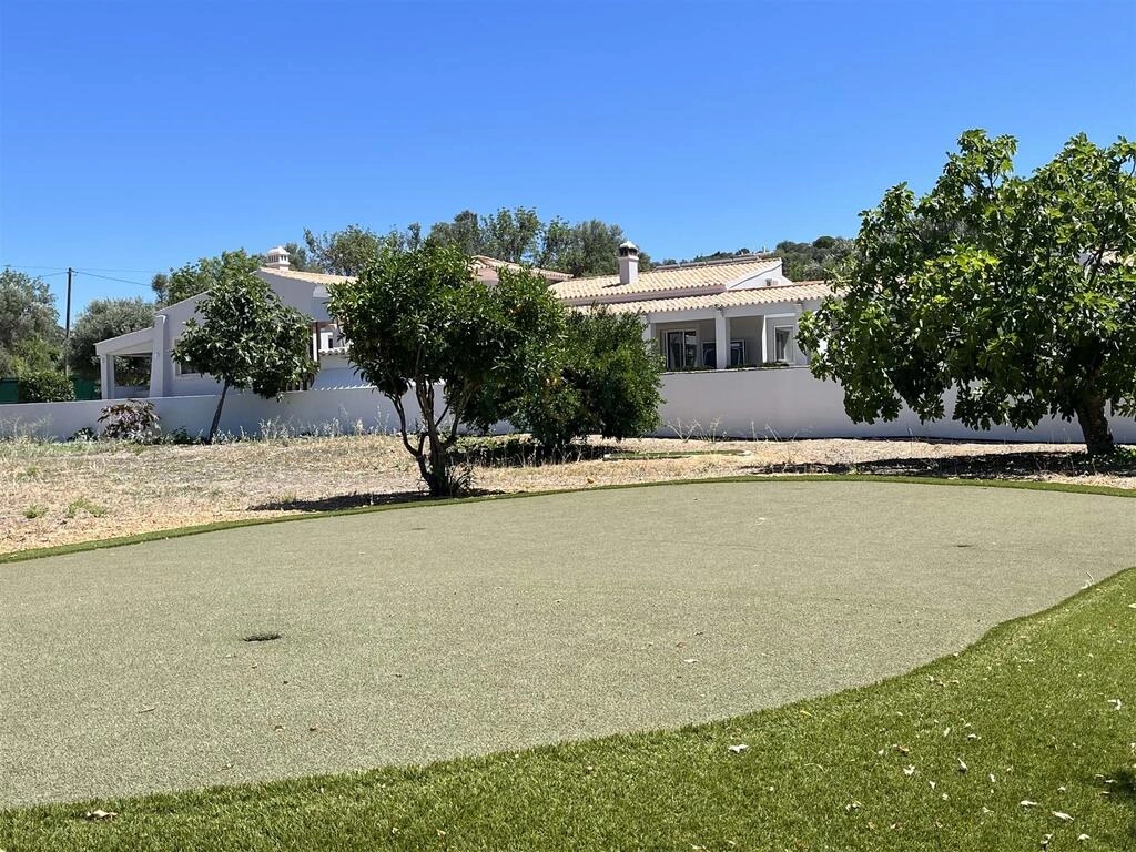 5 Bedroom Villa For Sale in São Brás de Alportel 5 Bedroom Villa For Sale in São Brás de Alportel