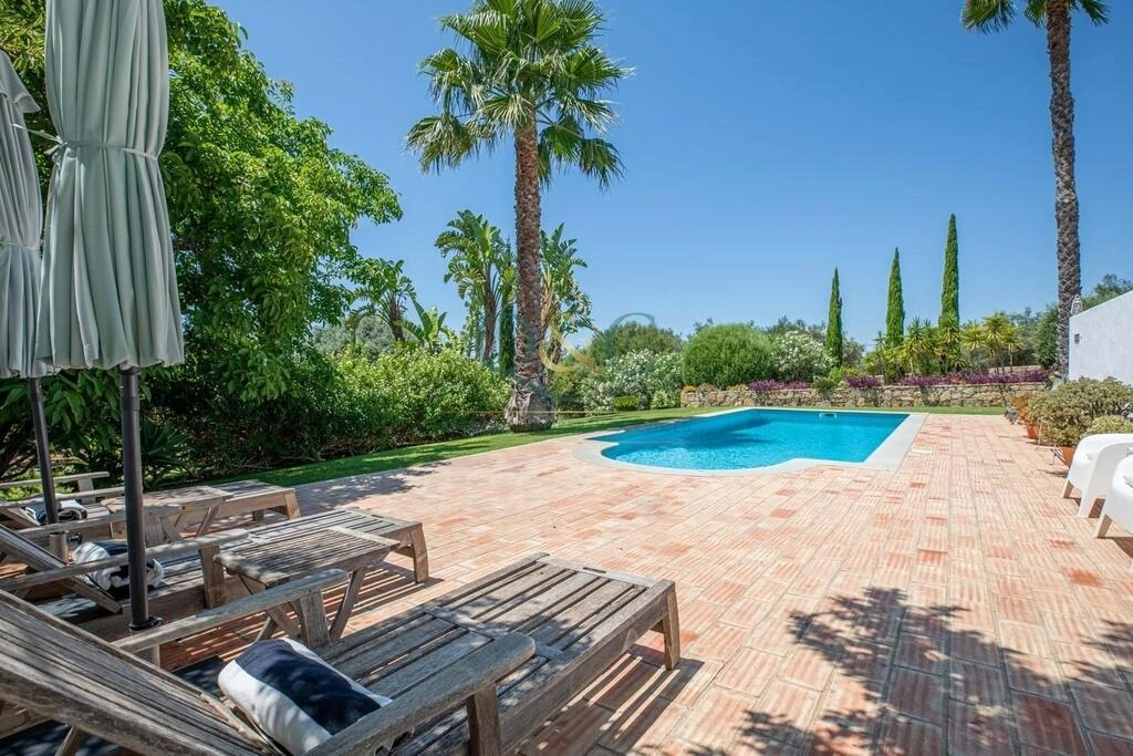 Villa avec 5 chambres à vendre à São Brás de Alportel Villa avec 5 chambres à vendre à São Brás de Alportel
