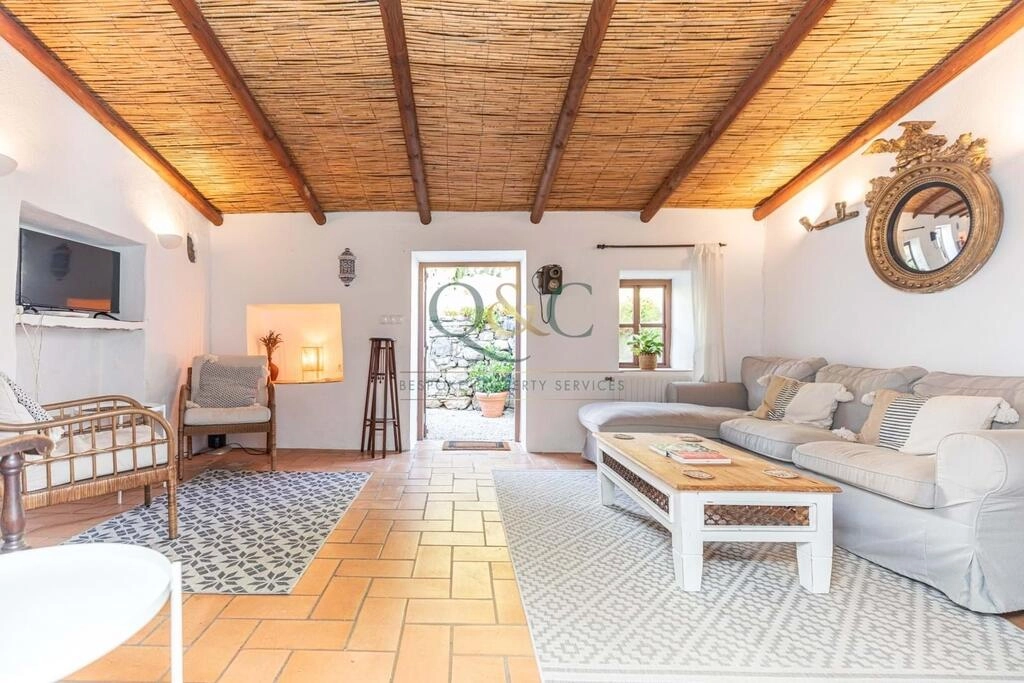 Villa avec 5 chambres à vendre à São Brás de Alportel Villa avec 5 chambres à vendre à São Brás de Alportel