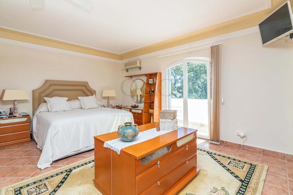 Villa avec 5 chambres à vendre à Loulé (São Clemente) Villa avec 5 chambres à vendre à Loulé (São Clemente)