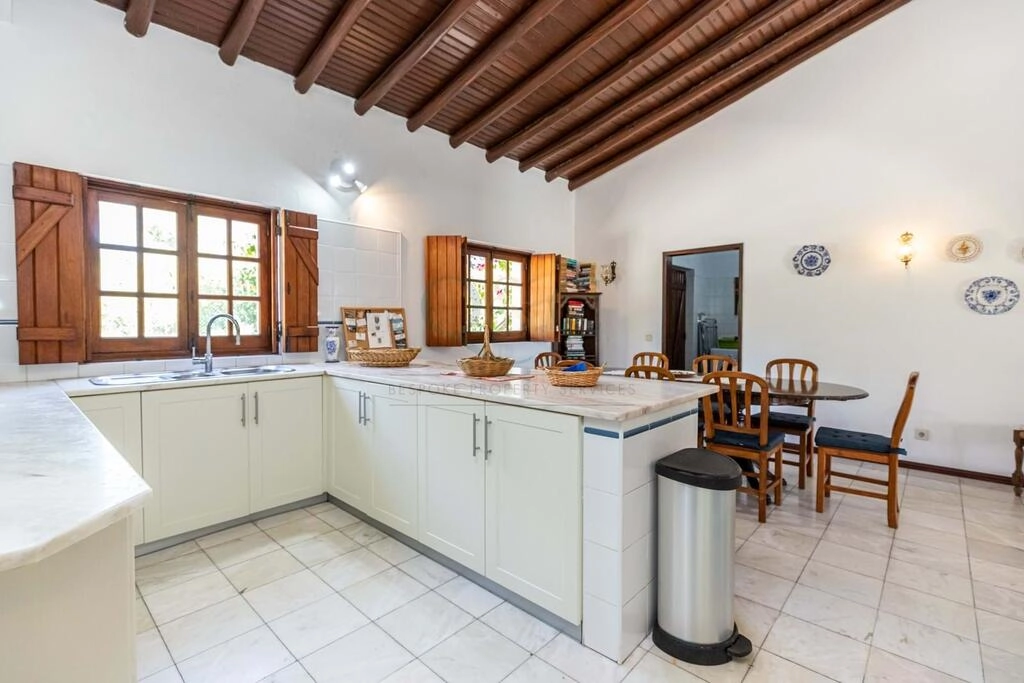 Villa avec 5 chambres à vendre à São Brás de Alportel Villa avec 5 chambres à vendre à São Brás de Alportel