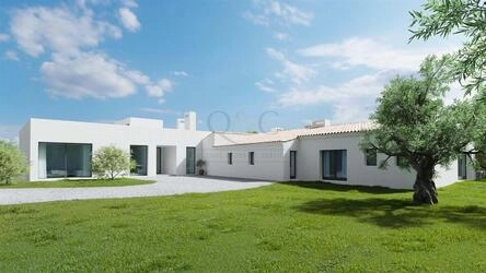 4 Bedroom Land For Sale in Santa Catarina da Fonte do Bispo