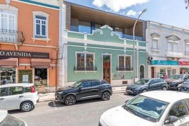 Building For Sale in Loulé (São Clemente)