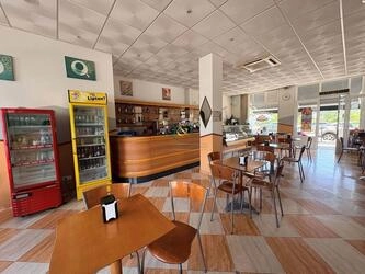 Commercial property For Sale in São Brás de Alportel