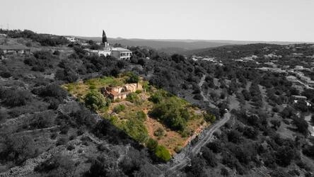 Ruin For Sale in Loulé (São Sebastião)