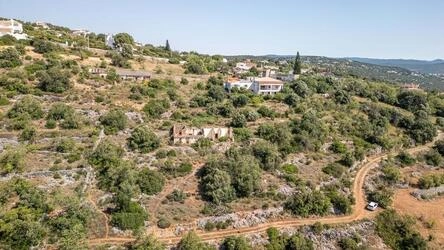 Ruin For Sale in Loulé (São Sebastião)