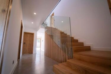 Villa For Sale in Quarteira