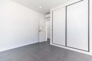 2 Bedroom Semi-detached For Sale in São Brás de Alportel