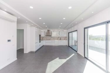 2 Bedroom Semi-detached For Sale in São Brás de Alportel