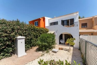 Semi-detached avec 2 chambres à vendre à Quarteira