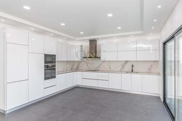 Semi-detached avec 2 chambres à vendre à São Brás de Alporte