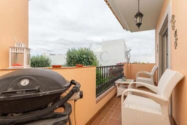 Apartment avec 3 chambres à vendre à Santa Bárbara de Nexe