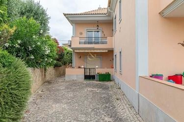 Apartment avec 3 chambres à vendre à Santa Bárbara de Nexe