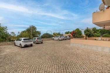 Apartment avec 3 chambres à vendre à Santa Bárbara de Nexe