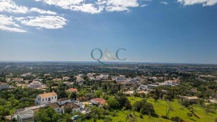 Semi-detached avec 3 chambres à vendre à Loulé (São Clemente