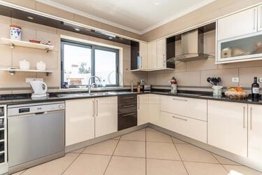 Semi-detached avec 3 chambres à vendre à São Brás de Alporte