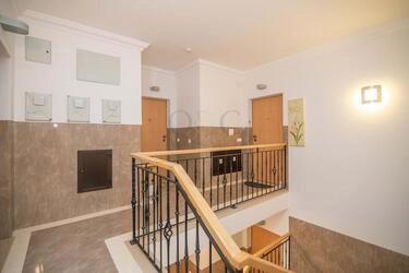 4 Bedroom Apartment For Sale in Santa Bárbara de Nexe