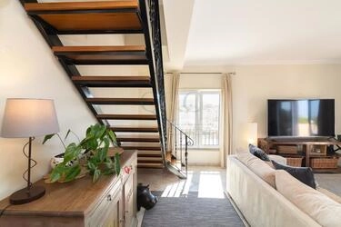 4 Bedroom Apartment For Sale in Santa Bárbara de Nexe