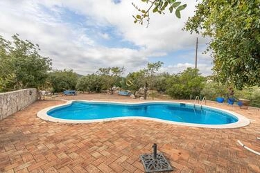 4 Bedroom Farmhouse For Sale in São Brás de Alportel