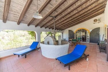 4 Bedroom Farmhouse For Sale in São Brás de Alportel