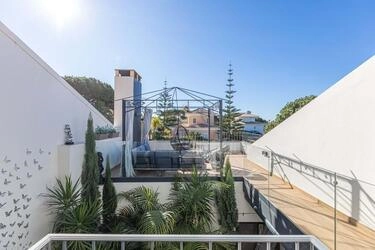 4 Bedroom Semi-detached For Sale in Almancil