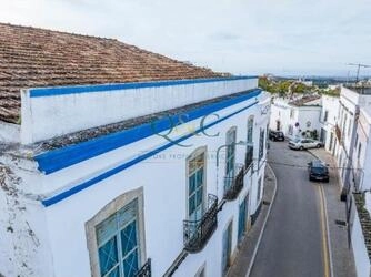 4 Bedroom Semi-detached For Sale in Estoi