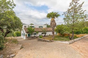 Farmhouse avec 4 chambres à vendre à São Brás de Alportel
