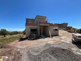 Semi-detached com 4 quartos à venda em São Brás de Alportel