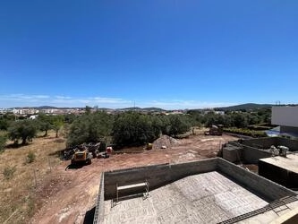 Semi-detached com 4 quartos à venda em São Brás de Alportel