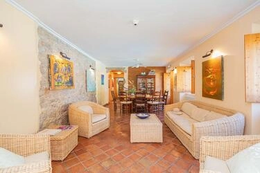 9 Bedroom Farmhouse For Sale in São Brás de Alportel