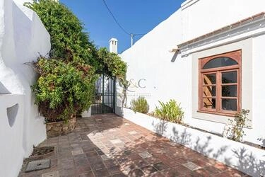 2 Bedroom Villa For Sale in Loulé (São Sebastião)