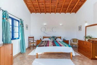 2 Bedroom Villa For Sale in São Brás de Alportel