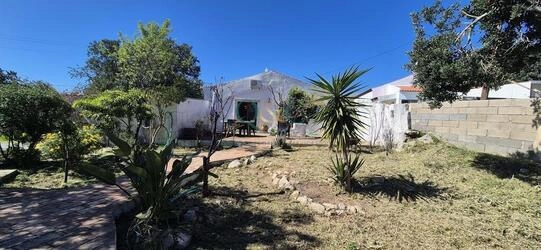 2 Bedroom Villa For Sale in São Brás de Alportel