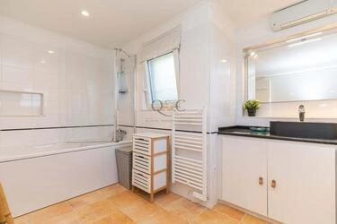 2 Bedroom Villa For Sale in Santa Bárbara de Nexe