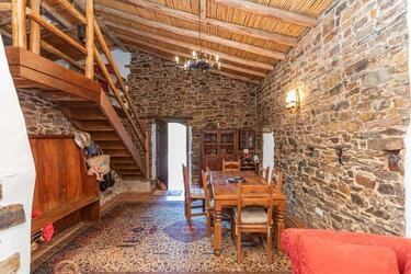 3 Bedroom Villa For Sale in Alte