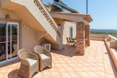 3 Bedroom Villa For Sale in Benafim