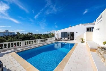3 Bedroom Villa For Sale in Boliqueime