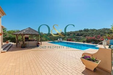 3 Bedroom Villa For Sale in Loulé (São Clemente)