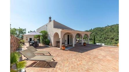 3 Bedroom Villa For Sale in Salir