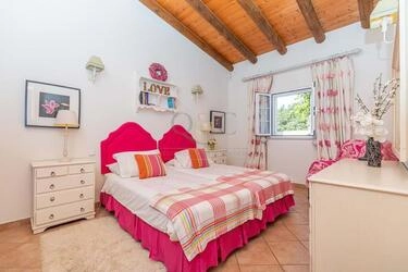 3 Bedroom Villa For Sale in Salir