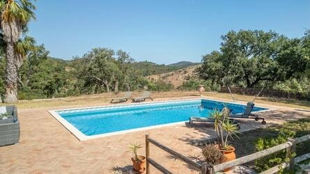 3 Bedroom Villa For Sale in Salir