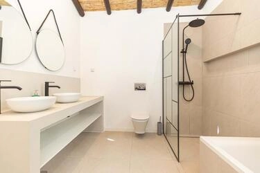 3 Bedroom Villa For Sale in Santa Bárbara de Nexe