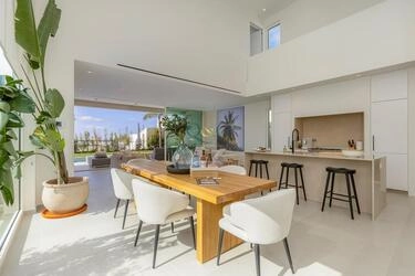 3 Bedroom Villa For Sale in Santa Bárbara de Nexe