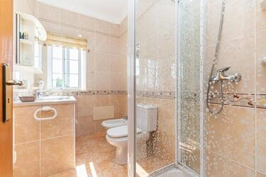 3 Bedroom Villa For Sale in Santa Bárbara de Nexe