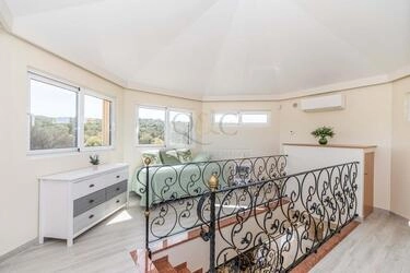 3 Bedroom Villa For Sale in Santa Bárbara de Nexe