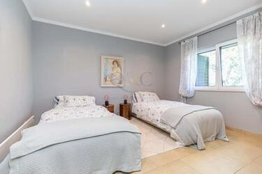3 Bedroom Villa For Sale in Santa Bárbara de Nexe
